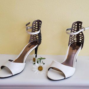 CARLOS SANTANA HIGH HEELS SANDALS BRAND NEW IN THE BOX